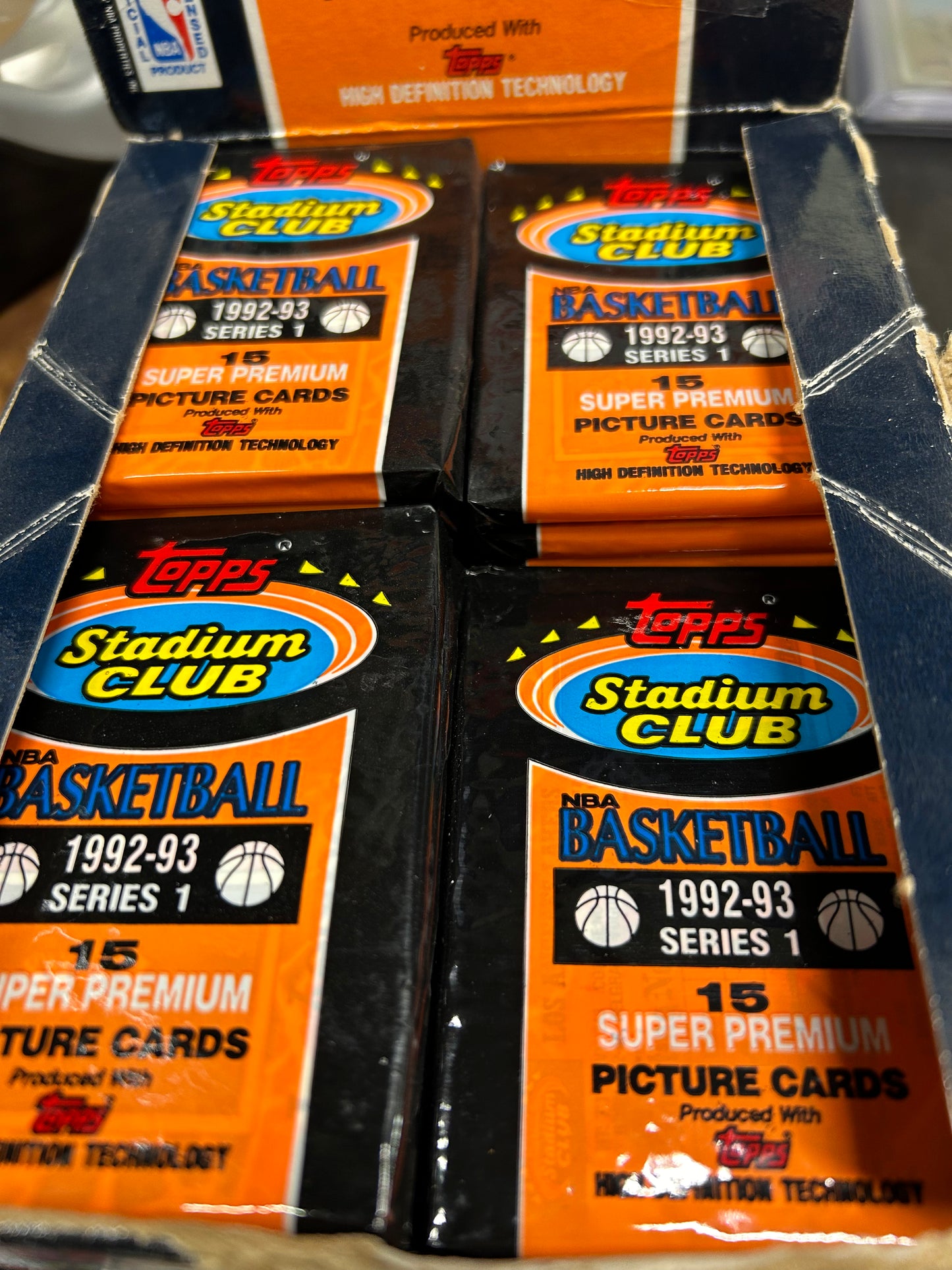1992/93 STADIUM BASKETBALL SERIES 1 SEALED PACK