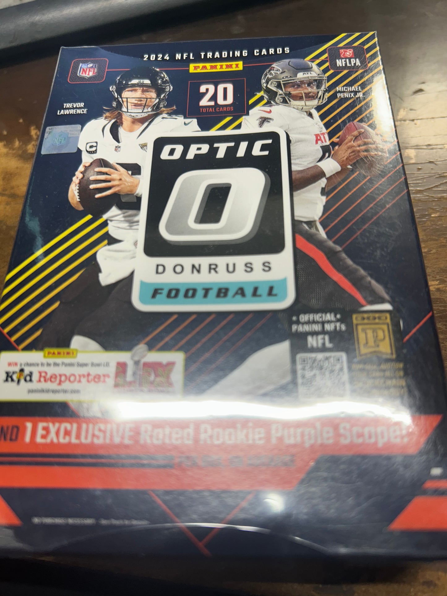 2024 OPTIC FOOTBALL HANGER BOX