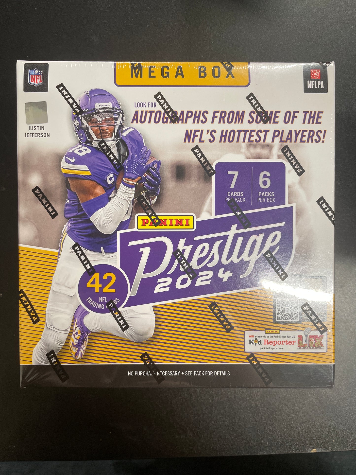 2024 PRESTIGE FOOTBALL MEGA BOX