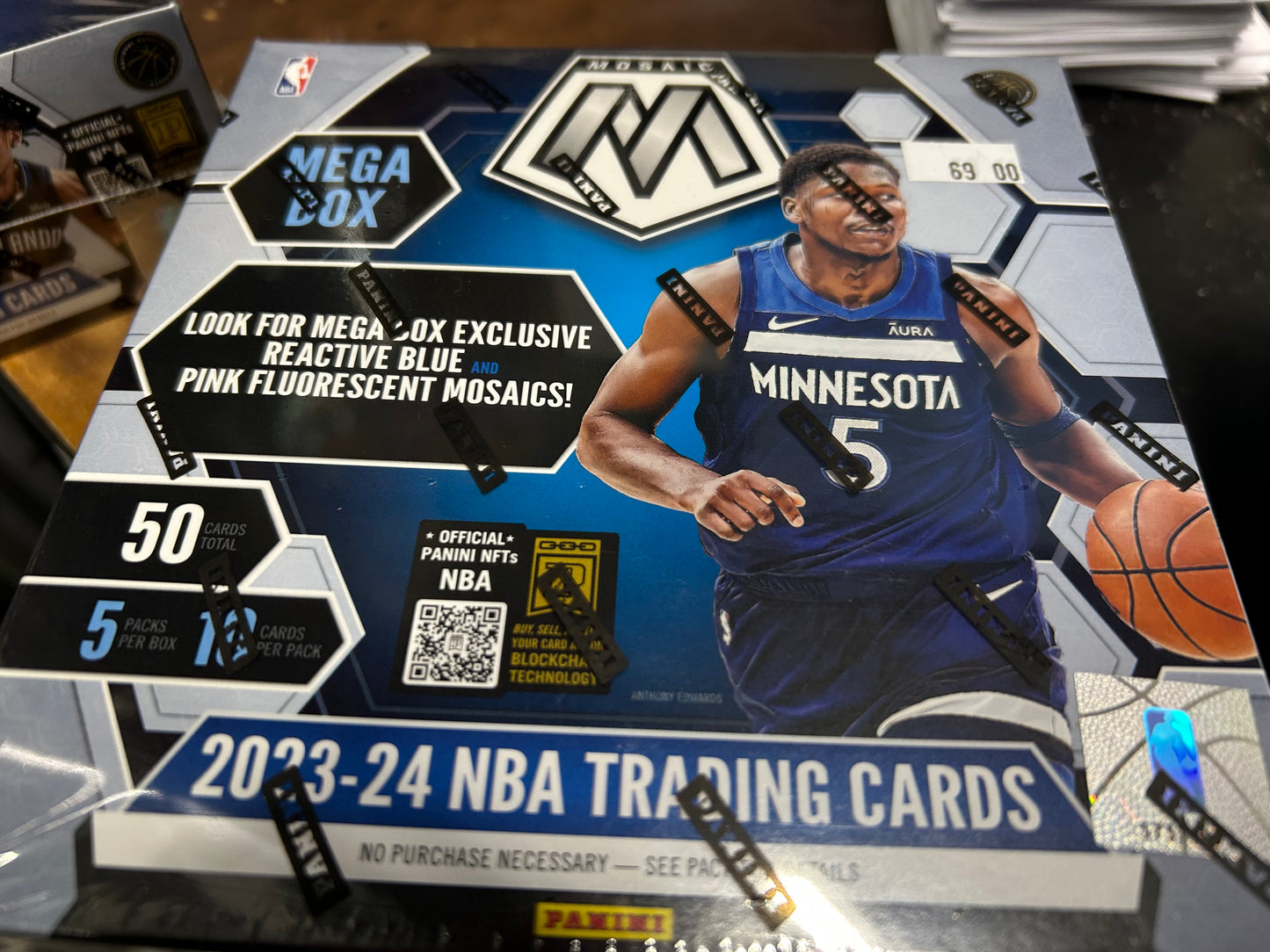 2023/24 MOSAIC BASKETBALL MEGA BOX