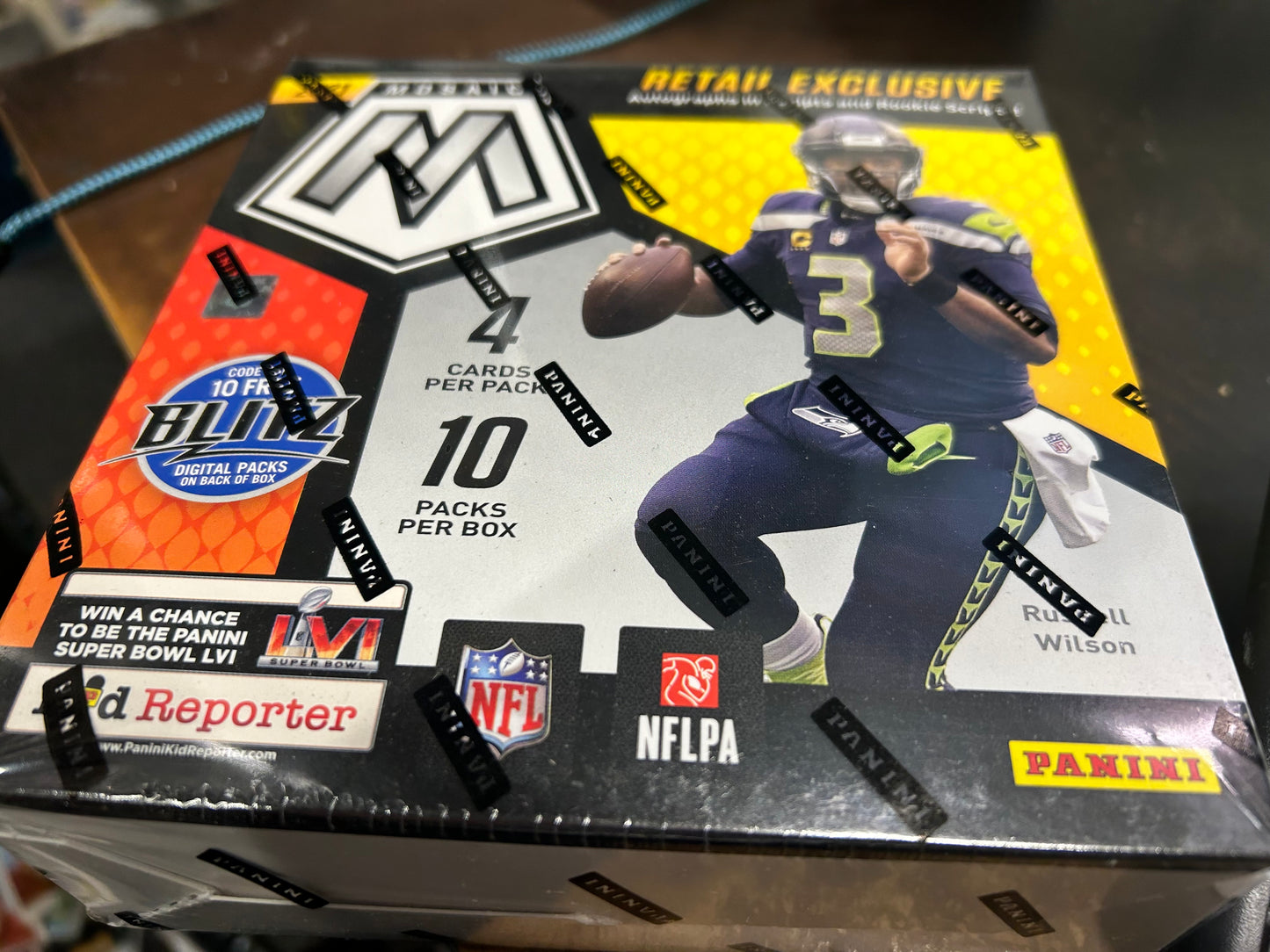 2021 MOSAIC FOOTBALL SEALED MEGA BOX FANATICS