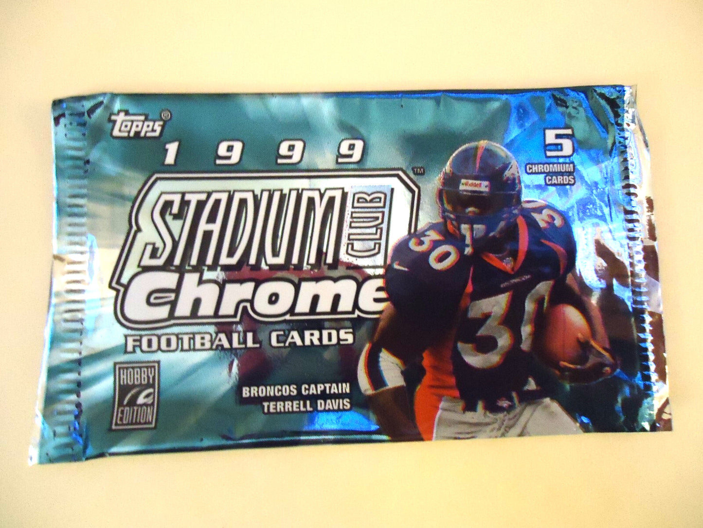 1999 STADIUM CLUB CHROME FOOTBALL SEALED HOBBY PACK
