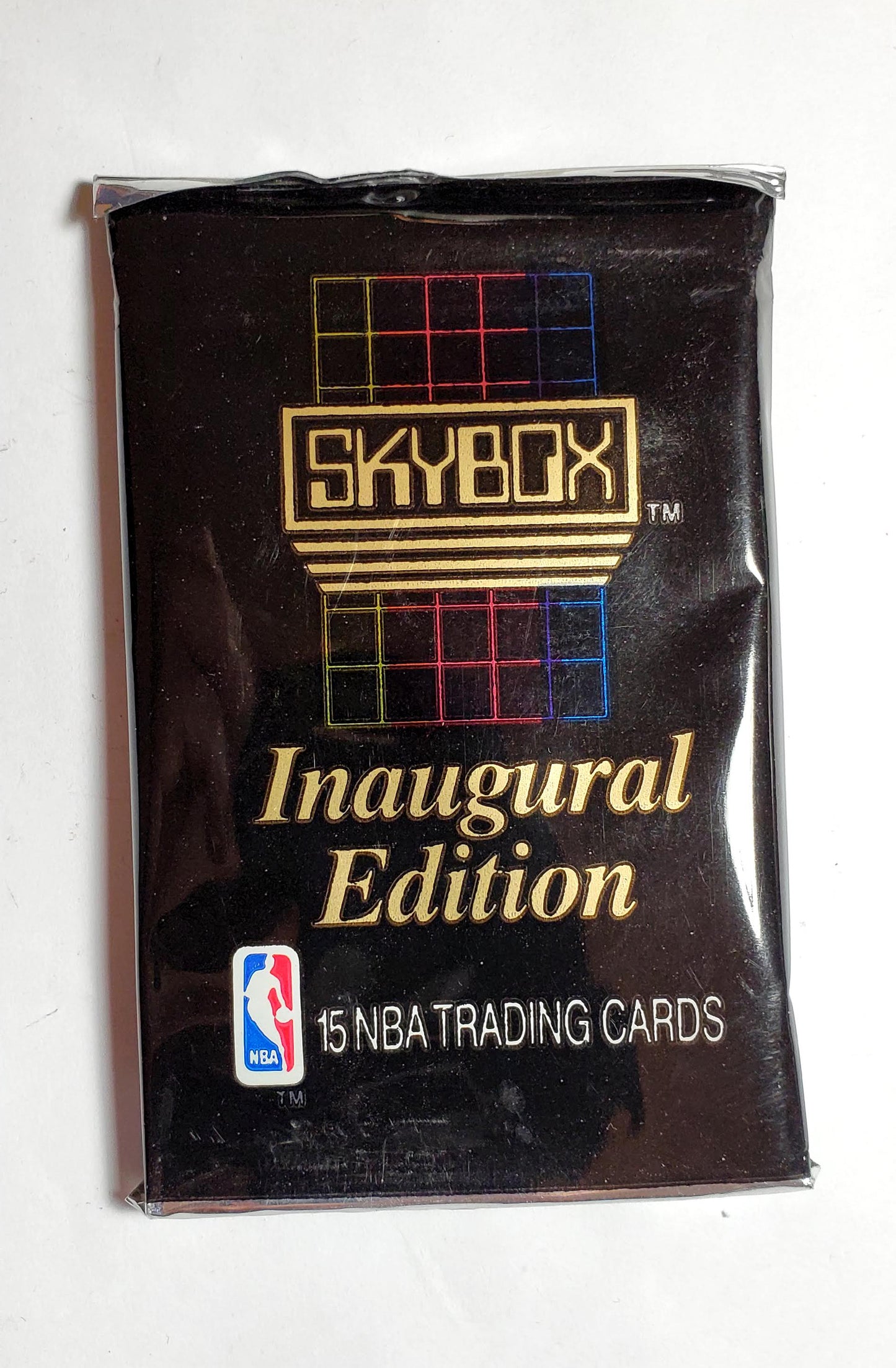 1990/91 SKYBOX INAUGURAL EDITION NBA BASKETBALL 15 CARD PACK