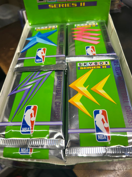1991/92 SKYBOX BASKETBALL SERIES 2 PACK