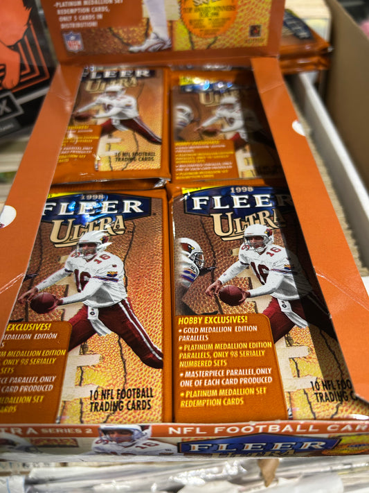1998 FLEER ULTRA FOOTBALL SERIES 2 HOBBY PACK