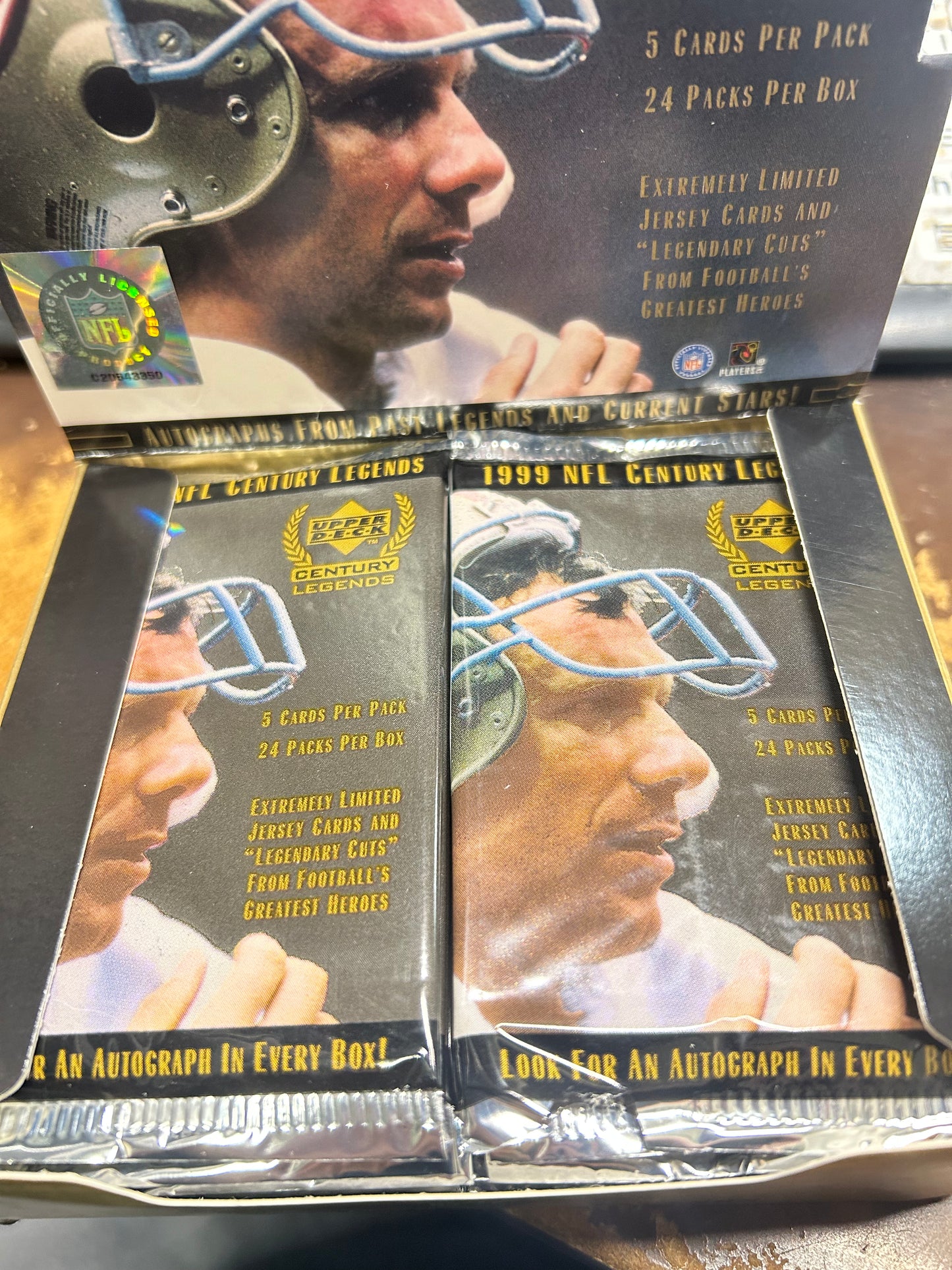 1999 UPPER DECK CENTURY LEGENDS FOOTBALL HOBBY PACK