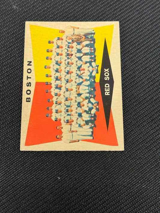 1960 TOPPS RED SOX TEAM UNMARKED #537 EXMT V15437