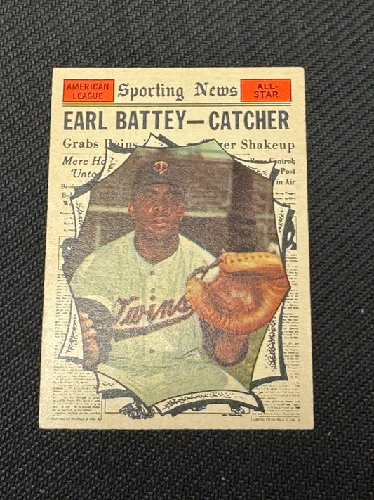 1961 TOPPS EARL BATTEY #582 EXMT+ V15570